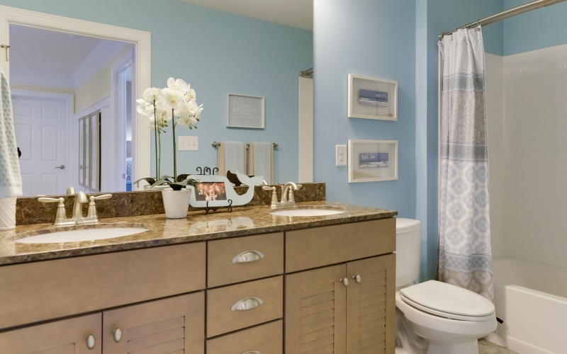 The Kingfisher at Peninsula Lakes