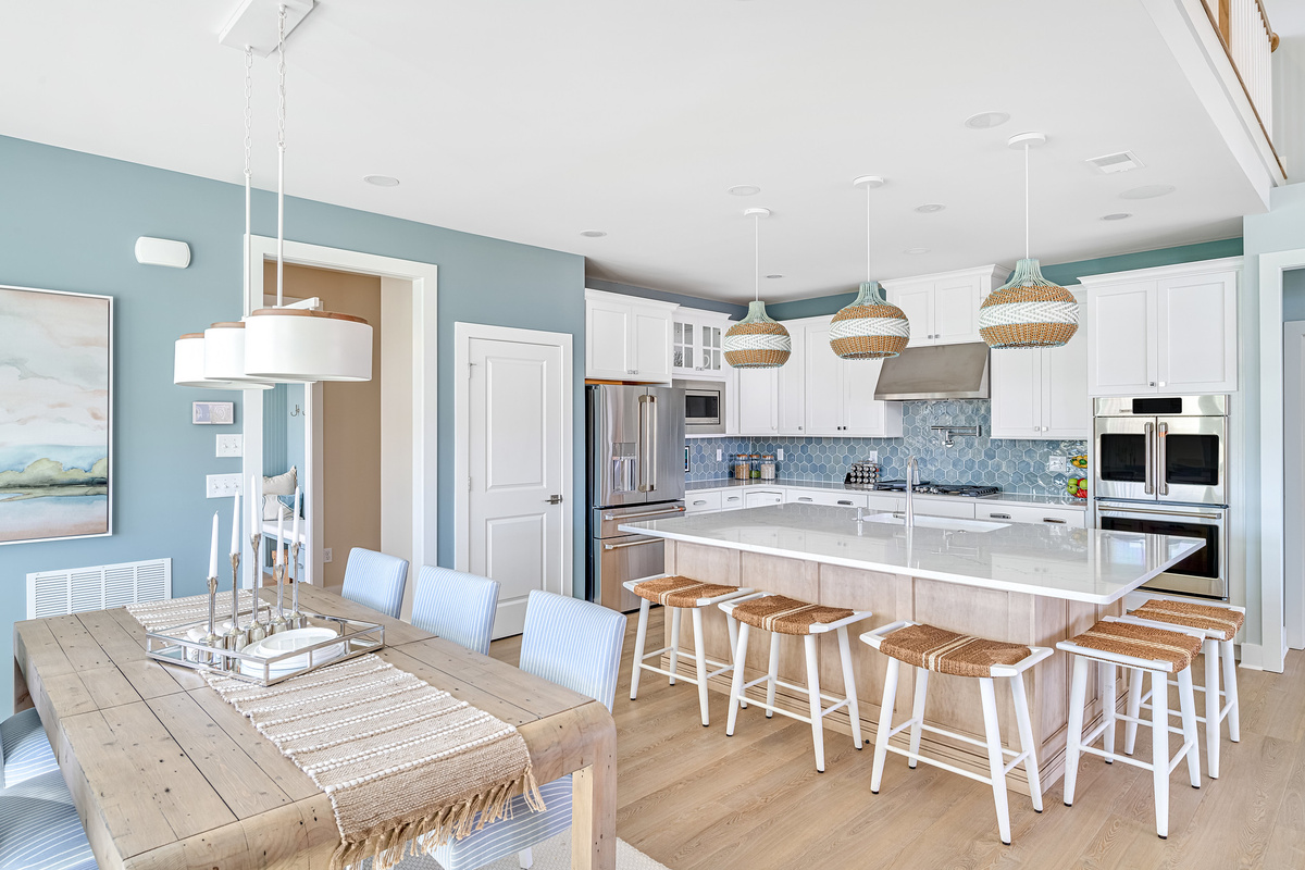 The Southport at Brentwood - Kitchens - Idea Gallery