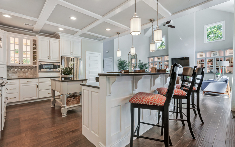 The Kingfisher at The Highlands