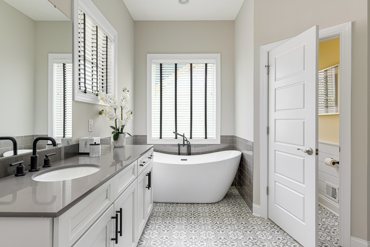 The Sanibel at Bayside - Bathrooms - Idea Gallery
